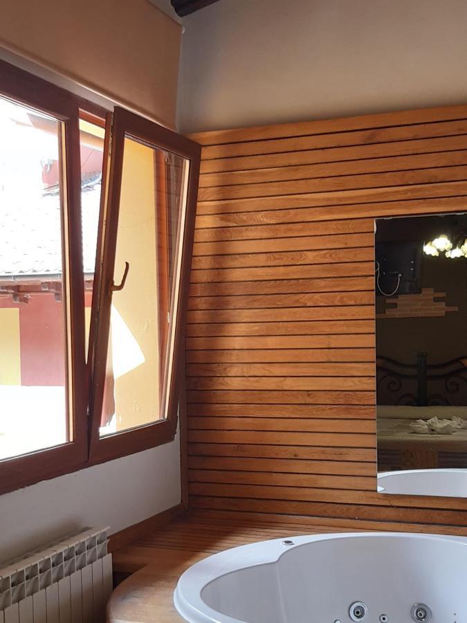 Apartamentos Aguasaliu Ponga Zewnętrze zdjęcie